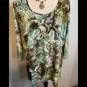 Dressbarn Layered Top, 1X